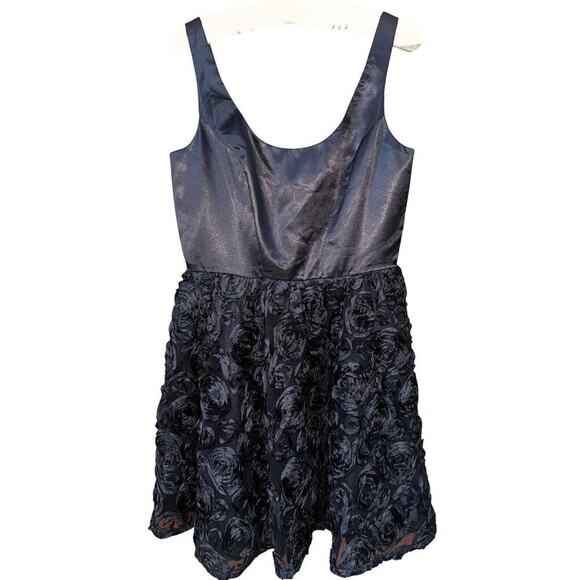Adrianna Papell Dresses & Skirts - Adrianna Papell Women’s Boutique Black Rose Petal Cocktail Fit Flare Dress Sz. 8